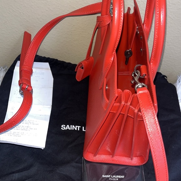 Saint Laurent Handbag - Picture 5 of 11